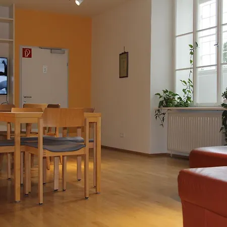 Hostel Institut St.sebastian