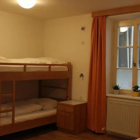 Institut St.sebastian Hostel Salzburg