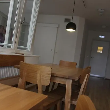 Vandrarhem Institut St.sebastian