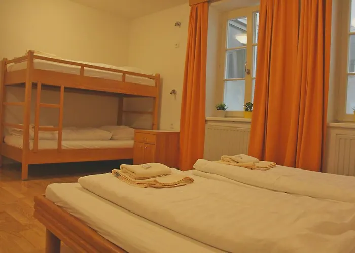 Hostel Institut St.sebastian *