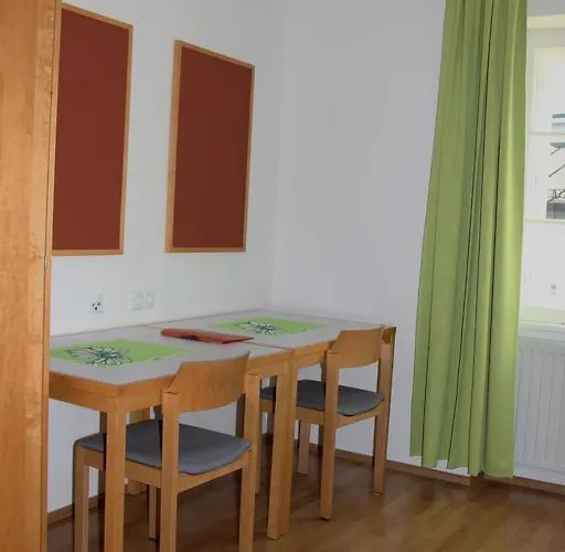 Hostel Institut St.sebastian