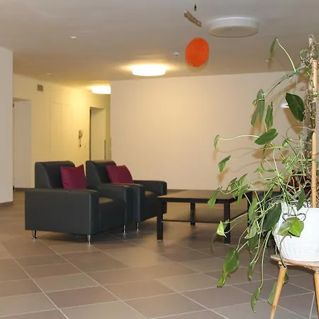 Institut St.sebastian Hostel *