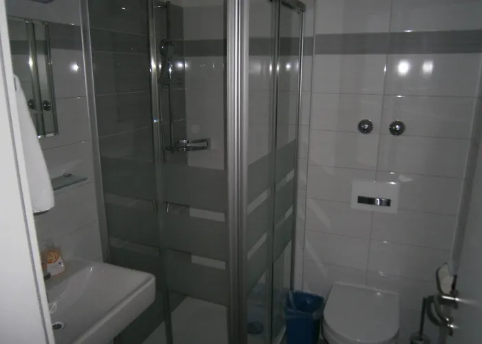 Institut St.sebastian Vandrerhjem *