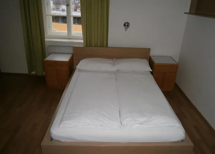 Institut St.sebastian Hostel