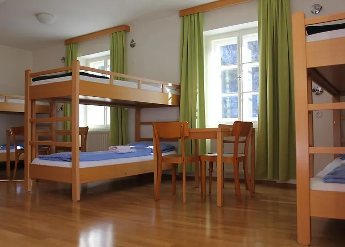 Hostel Institut St.sebastian *